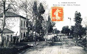 Maison-Blanche - Entree du village cote fondouck